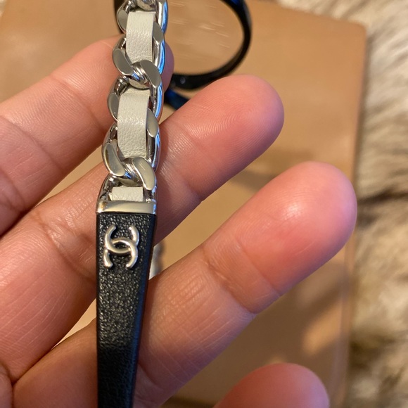 Chanel eyeglass black and white leather - Picture 4 of 8